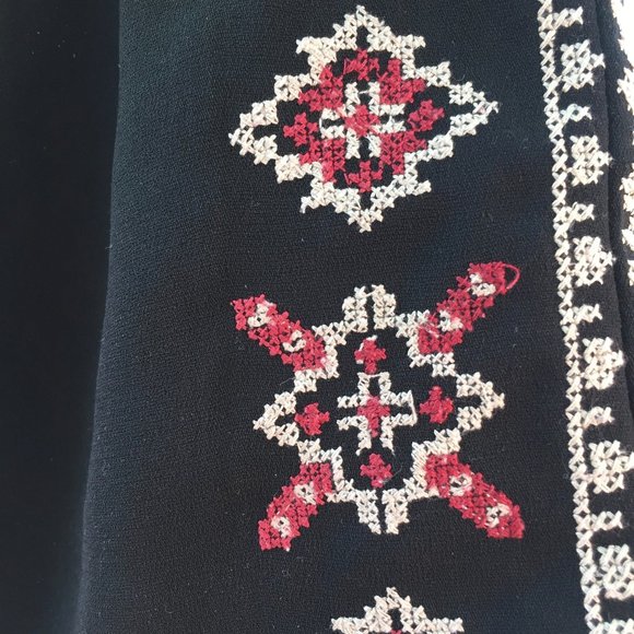 Boho embroidered shorts - Picture 3 of 4